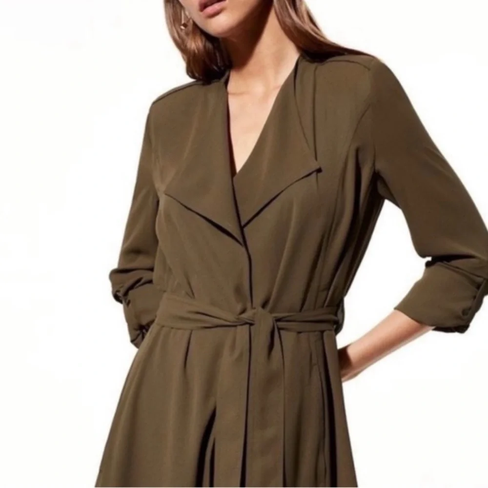 Babaton Flowy Trench Coat - Picture 2 of 9